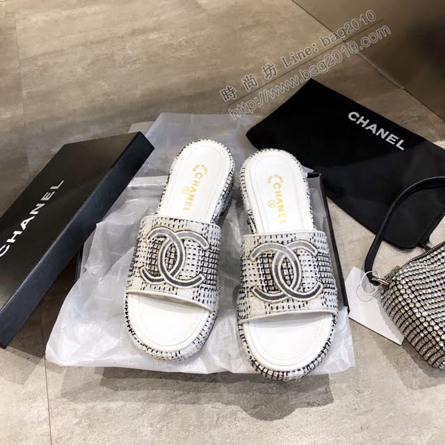 Chanel女鞋 香奈兒2020ss春夏新品 小香蜜兒一字菱格電繡logo拖鞋  naq1223